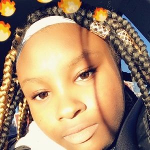 Meet your Posher, Lauryn